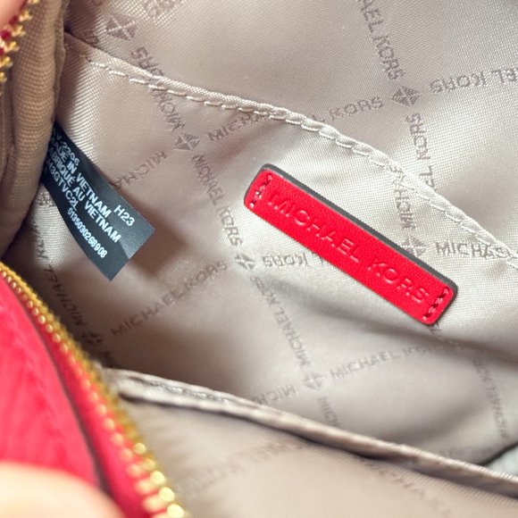 Michael Kors Jet Set Travel North South Flight Chain Crossbody Bag Bright Red - Picture 11 of 13